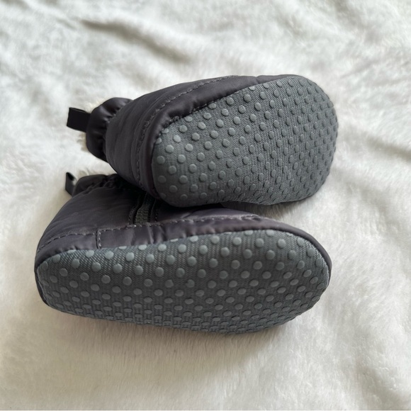 Snow Suit Sherpa Lined Boots, M - Picture 3 of 6